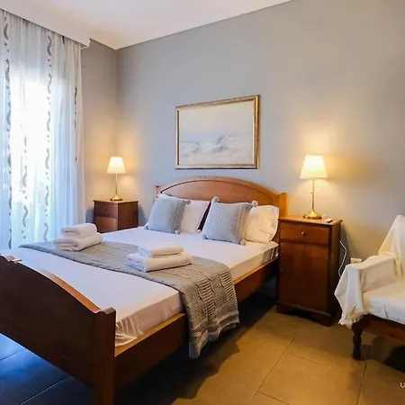 Early Bird 2-bdrm Apartment, Vesta Philoxenia Apartment