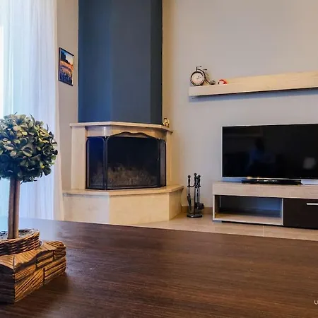 Early Bird 2-bdrm Apartment, Vesta Philoxenia Apartment Thessaloniki