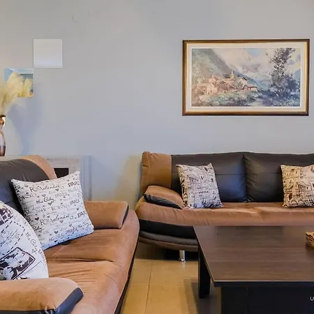 Early Bird 2-bdrm Apartment, Vesta Philoxenia * Thessaloniki