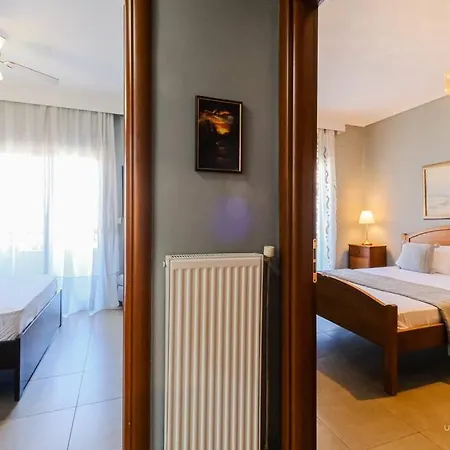 Apartment Early Bird 2-bdrm Apartment, Vesta Philoxenia