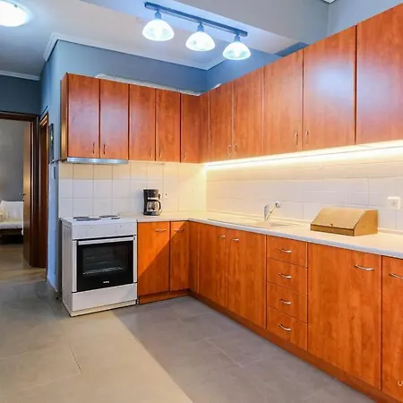 Apartment Early Bird 2-bdrm Apartment, Vesta Philoxenia *